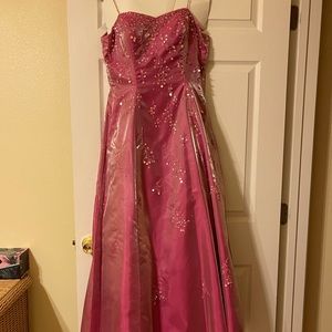 Pink formal dress. Low back line